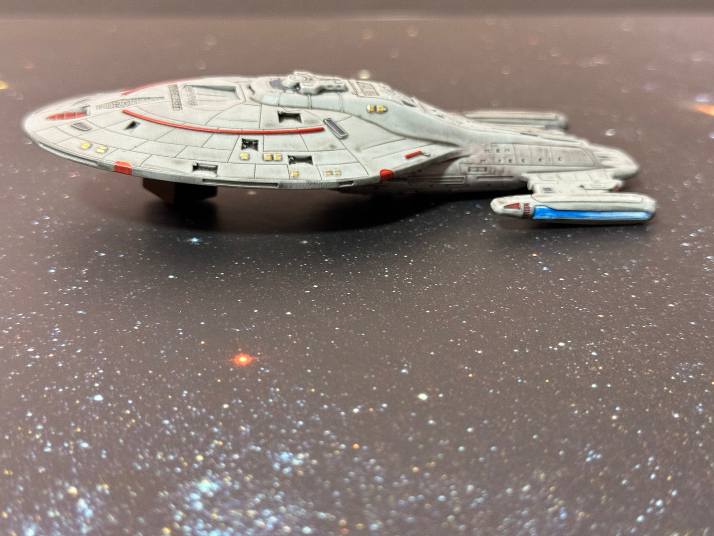 Star Trek USS Voyager NCC-74565 • 5.5” Model Eaglemoss scale, Painted or Raw print