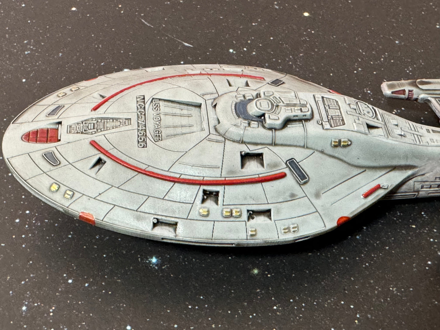 Star Trek USS Voyager NCC-74565 • 5.5” Model Eaglemoss scale, Painted or Raw print