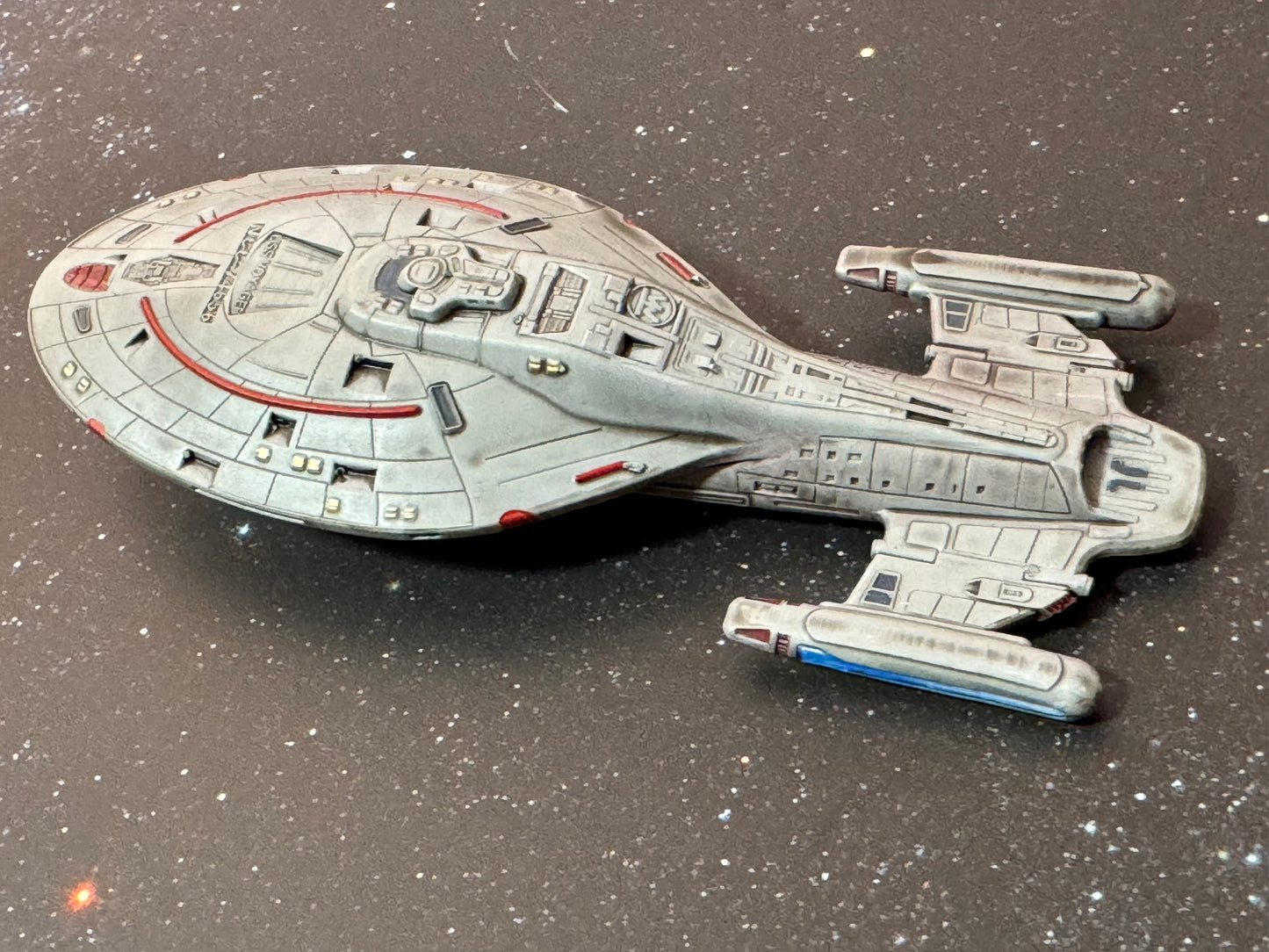 Star Trek USS Voyager NCC-74565 • 5.5” Model Eaglemoss scale, Painted or Raw print