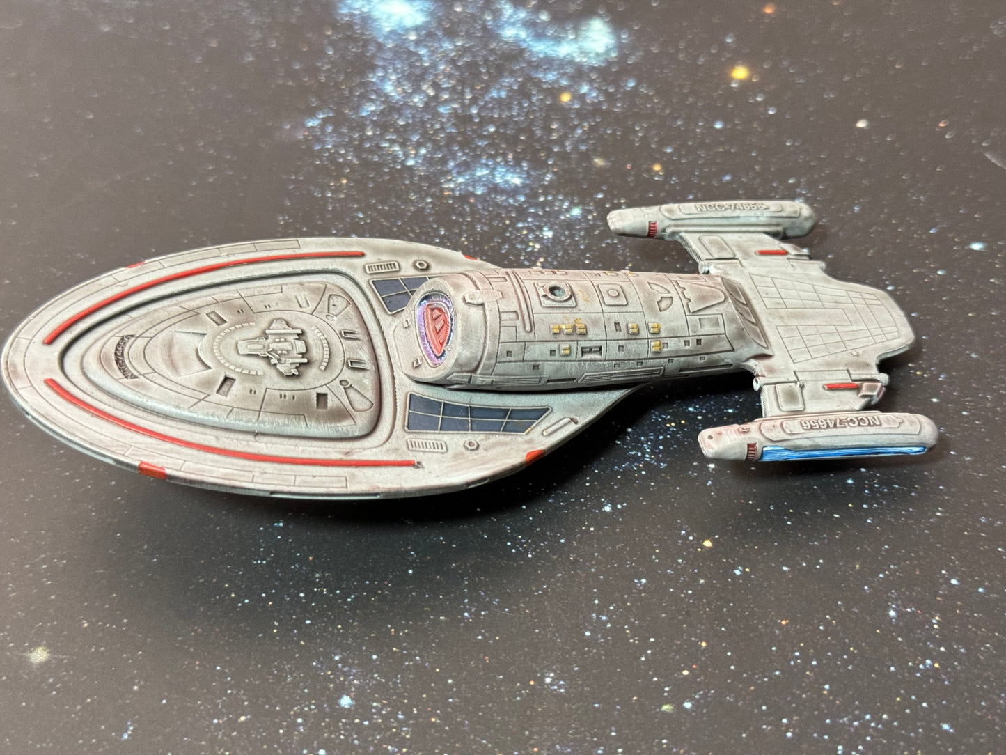 Star Trek USS Voyager NCC-74565 • 5.5” Model Eaglemoss scale, Painted or Raw print