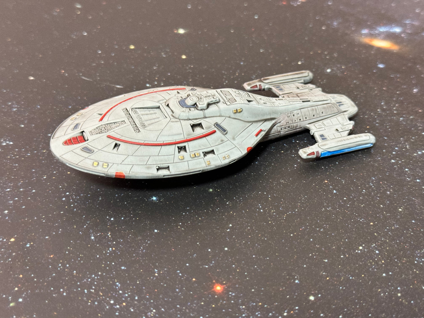 Star Trek USS Voyager NCC-74565 • 5.5” Model Eaglemoss scale, Painted or Raw print